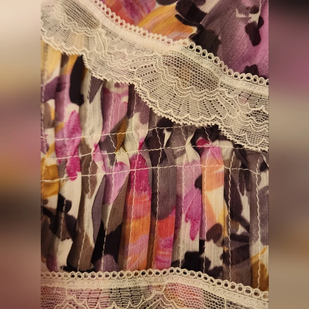 French Connection women's Catlett Crinkle Ruffle Trim Top Orchid Bouquet Small